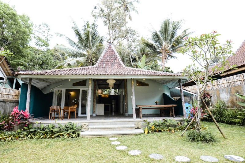 gallery1
